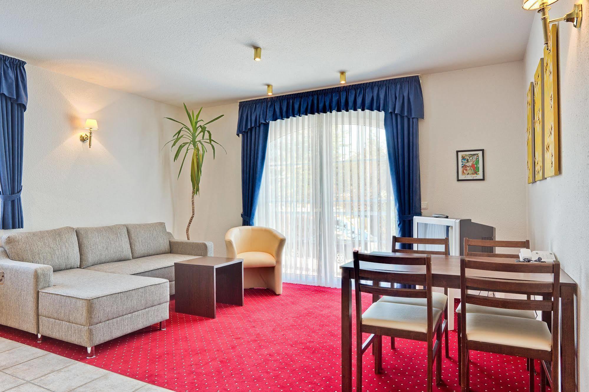 Arthotel Mare Scharbeutz Ngoại thất bức ảnh